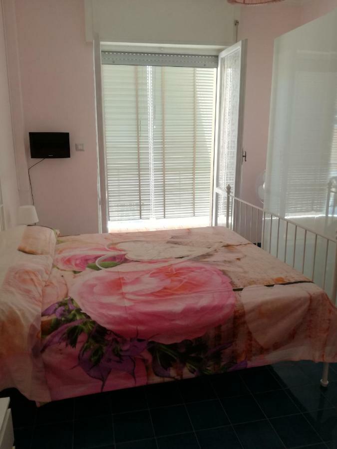 La Casa Di Annisa Apartment ไมยอรี ภายนอก รูปภาพ